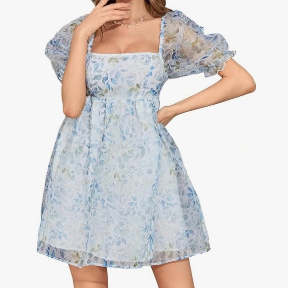 Women’s floral print square neck puff sleeve baby doll dress size medium NWOT - Picture 1 of 8